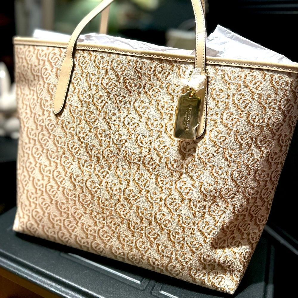 Coach Creme Canvas & Leather City Tote with Monogram Print Bag